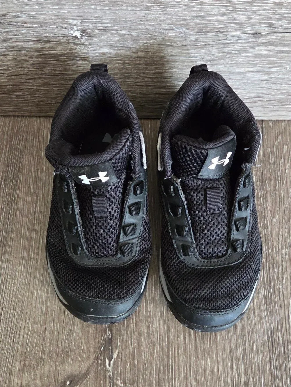 Under Armour Kids' Black Basketball Shoes Sz 11